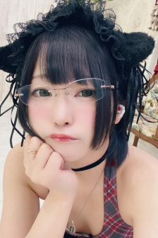 病娇男主肉超多的那种